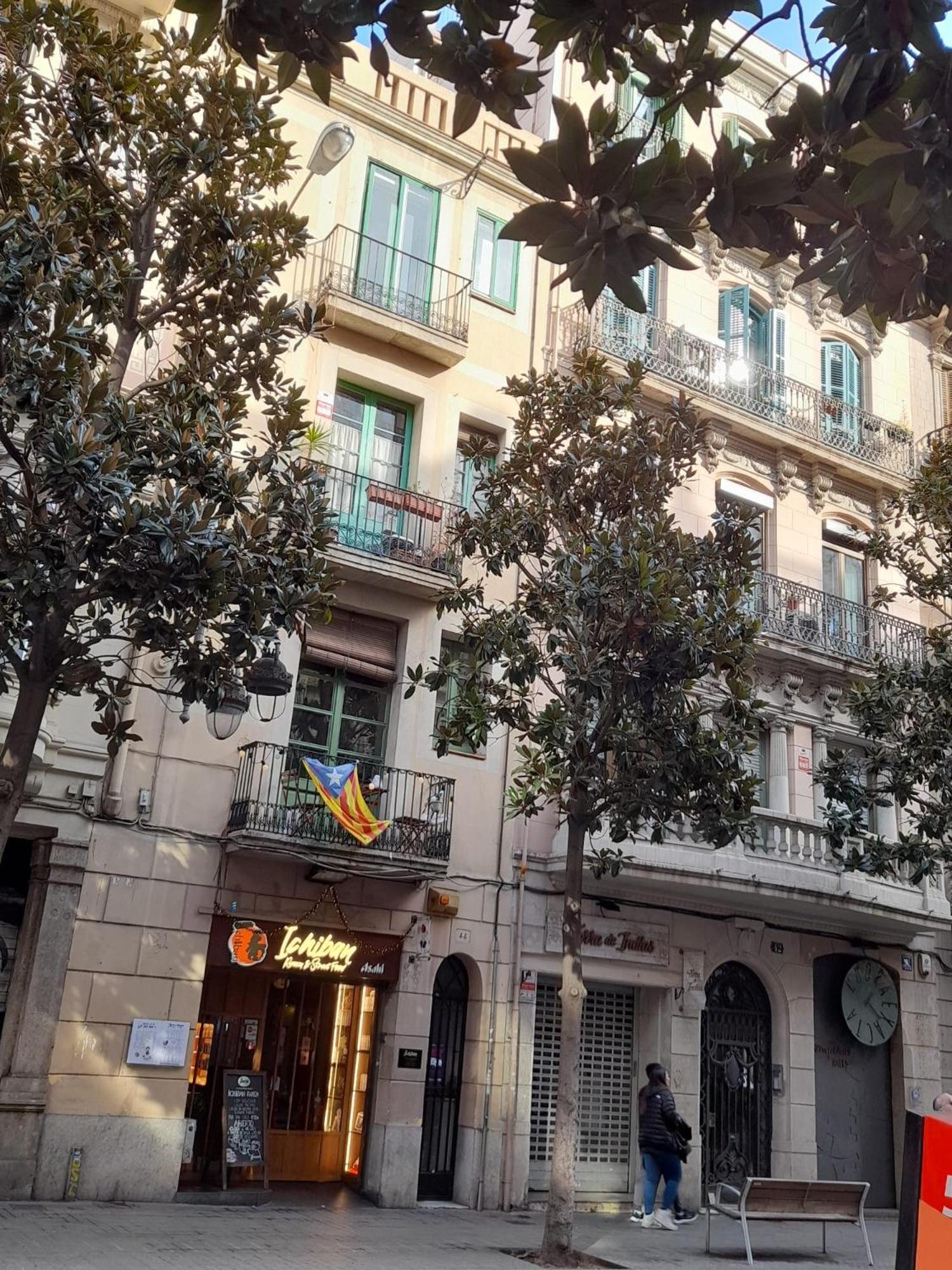 La Casa De Laura Nisia B&B Barcelona Eksteriør billede