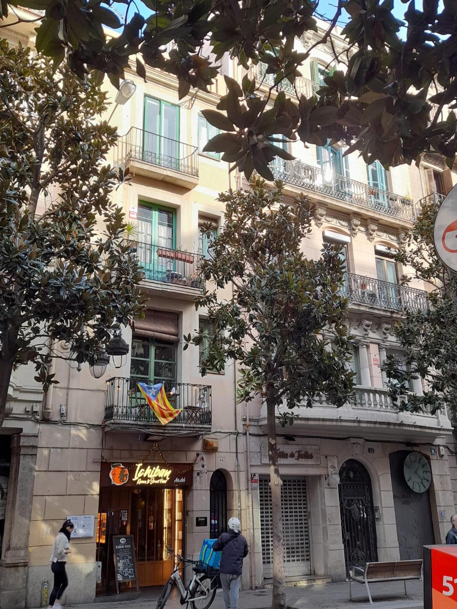 La Casa De Laura Nisia B&B Barcelona Eksteriør billede