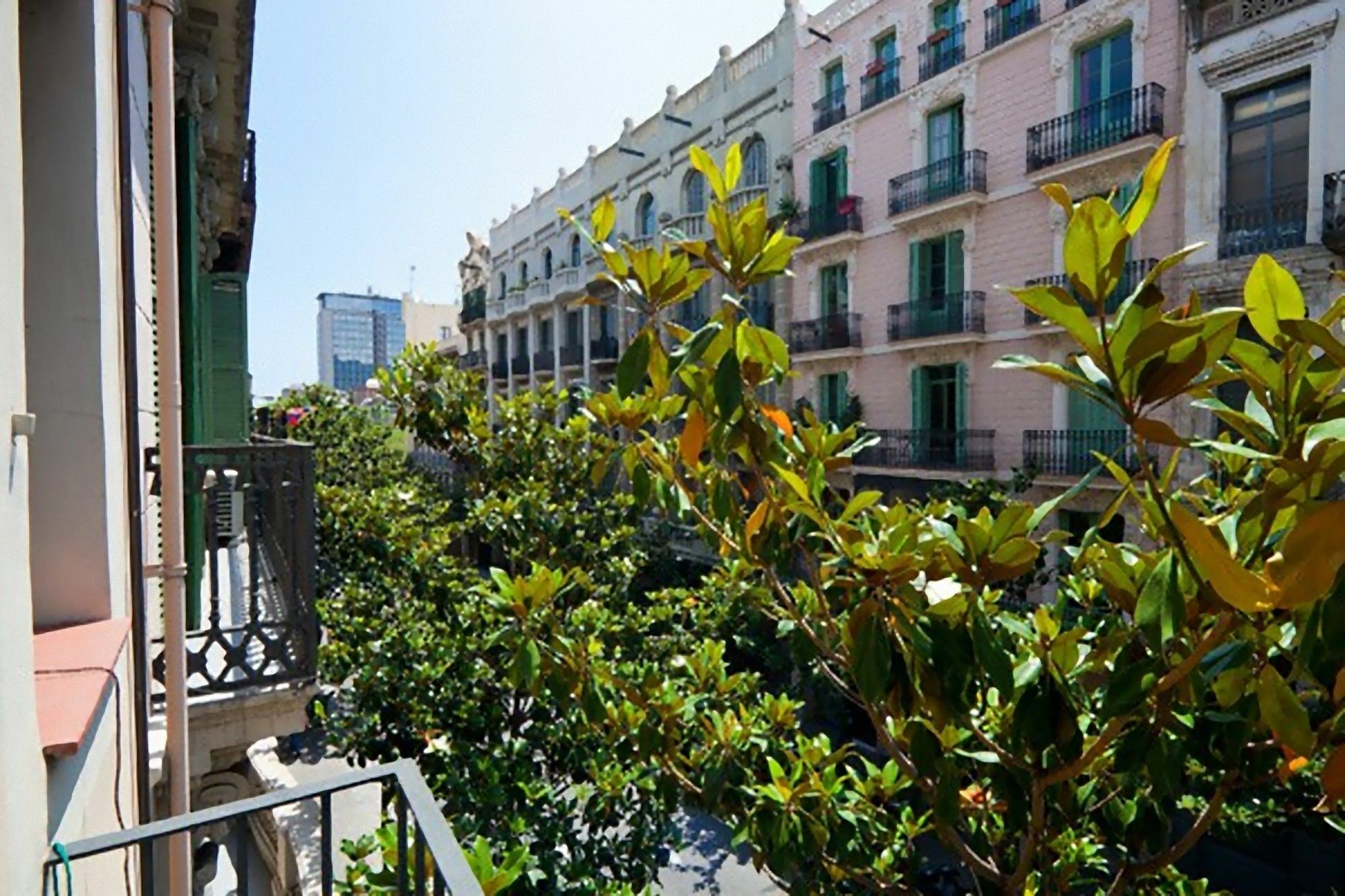 La Casa De Laura Nisia B&B Barcelona Eksteriør billede